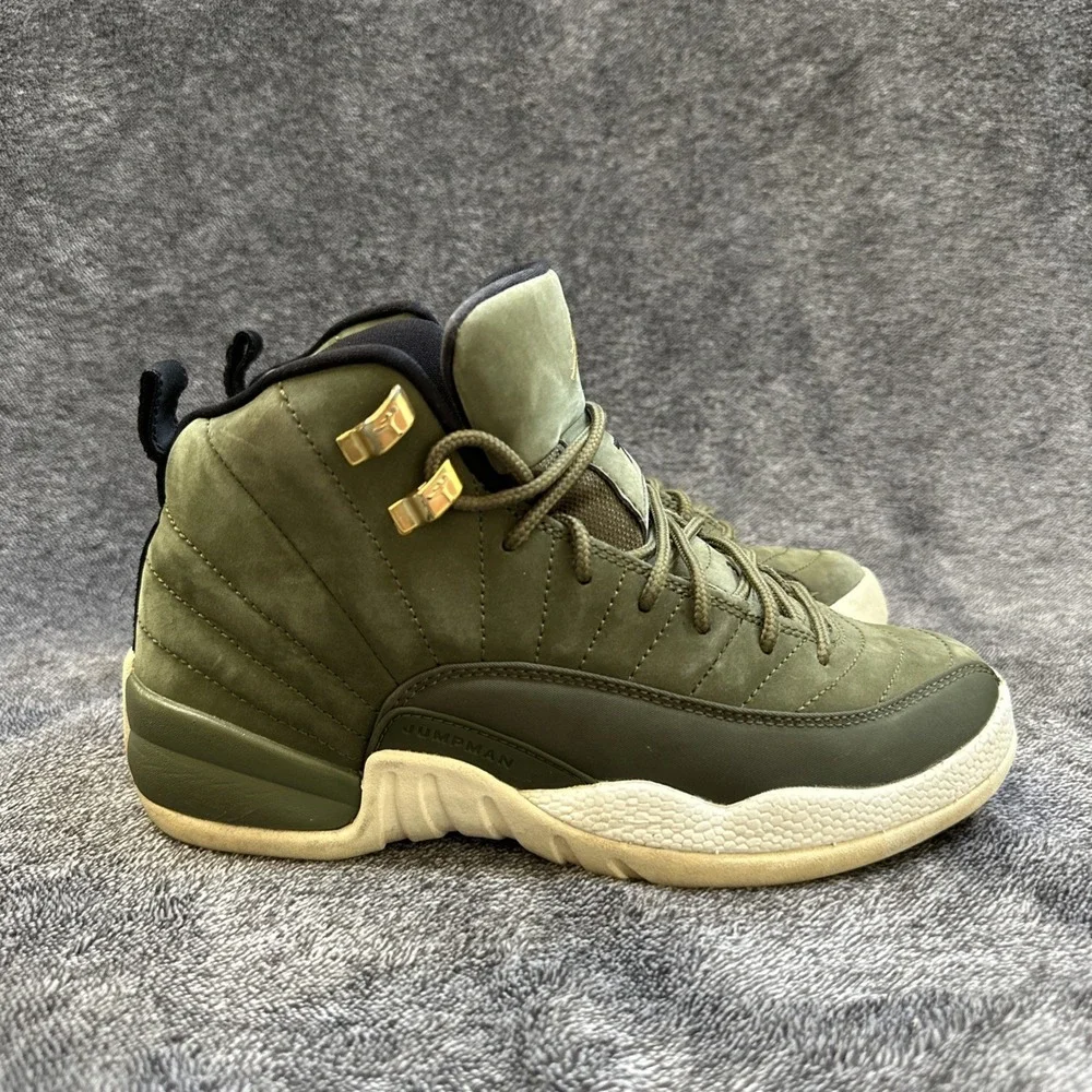 Nike‎ Air Jordan 12 Retro GS Olive Lux Class of 2003 5.5Y Gold